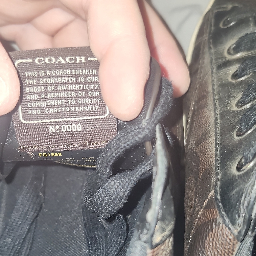Coach Black Sneakers with Classic Low-Top Design - Picture 3 of 3